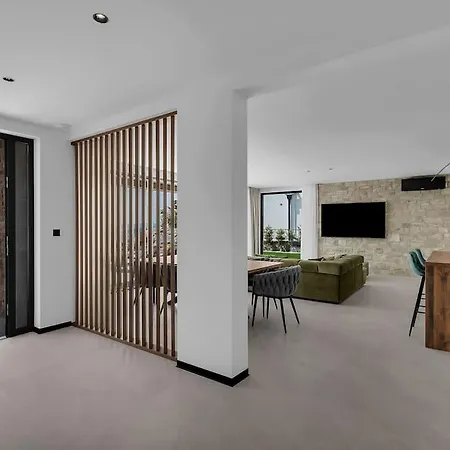 Marta - Luxury Vila